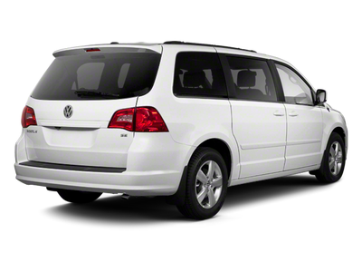2012 Volkswagen Routan SE