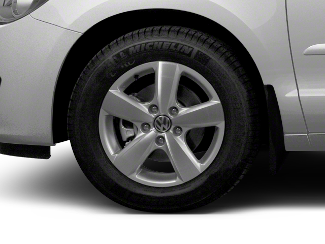 2012 Volkswagen Routan SE