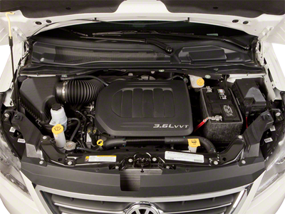 2012 Volkswagen Routan SE