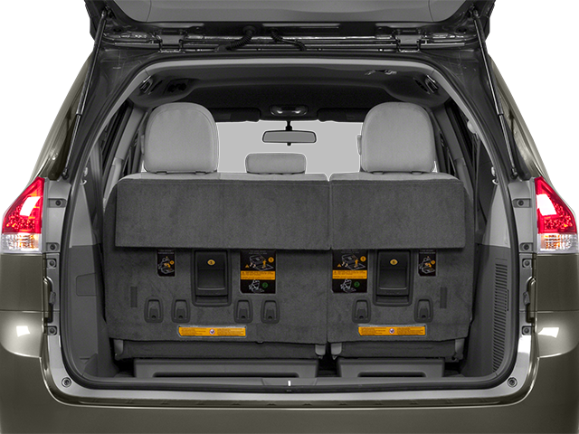 2014 Toyota Sienna L 7 Passenger