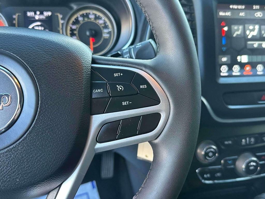 2022 Jeep Cherokee X