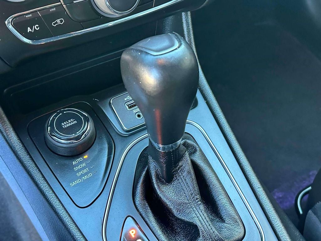 2022 Jeep Cherokee X