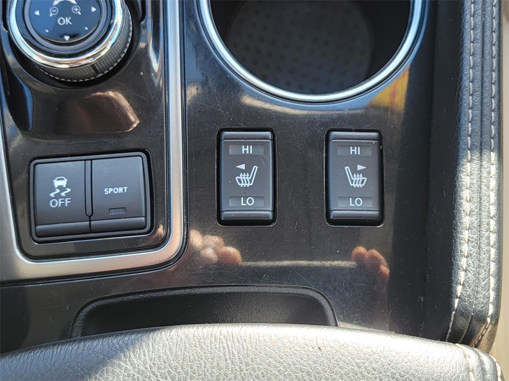 2023 Nissan Maxima SV