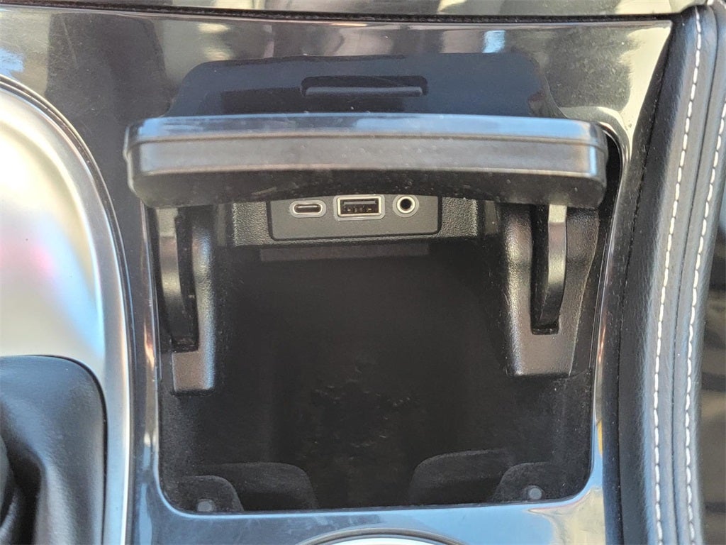 2023 Nissan Maxima SV