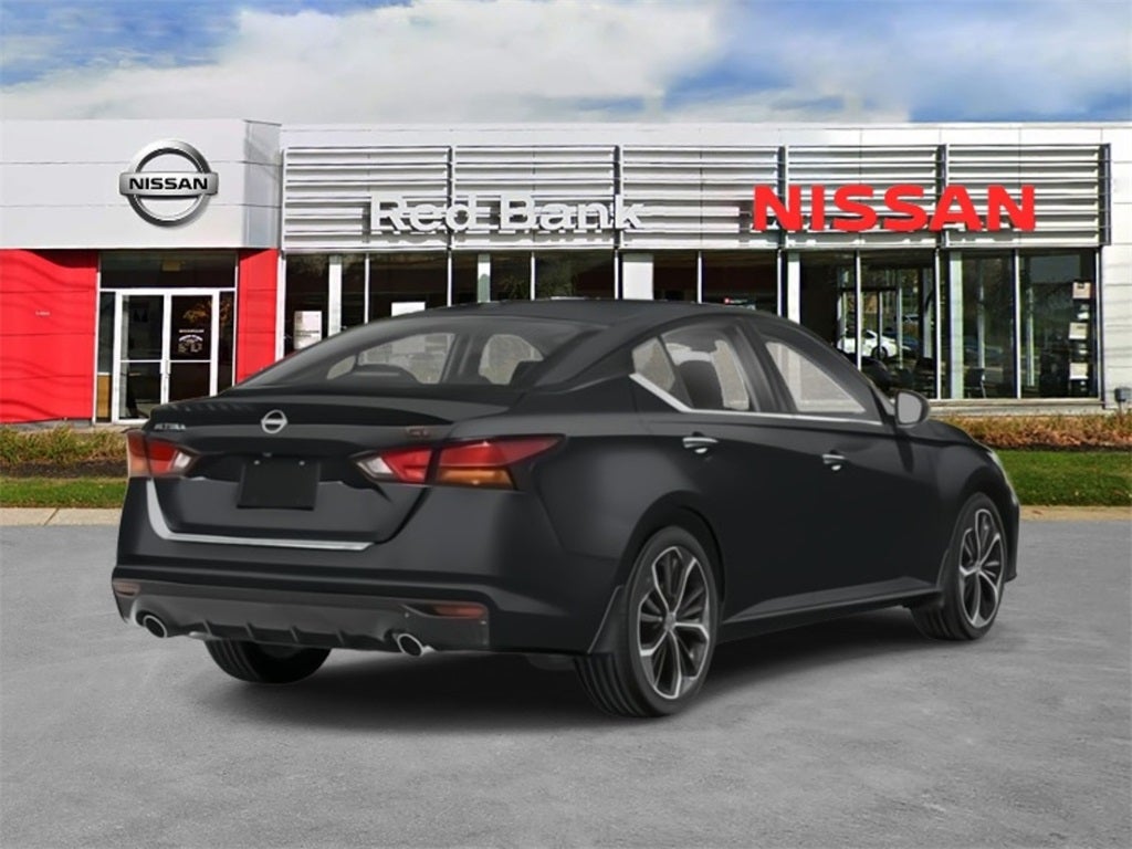 2025 Nissan Altima 2.5 SR