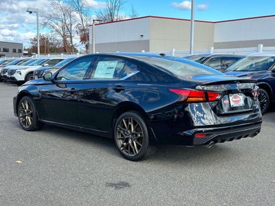 2025 Nissan Altima 2.5 SR
