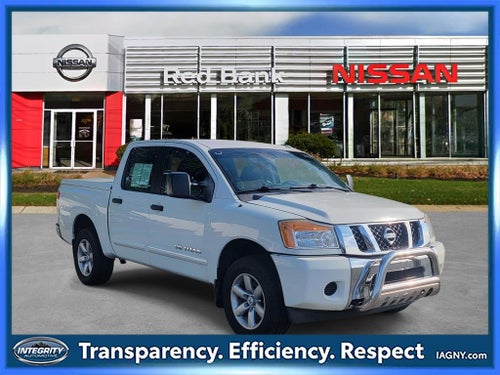 2014 Nissan Titan Base