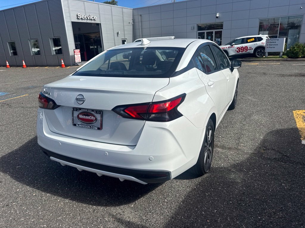 2025 Nissan Versa 1.6 SV