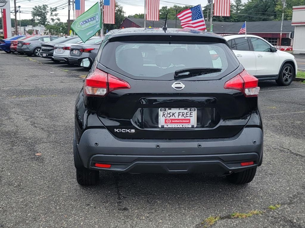 2020 Nissan Kicks S