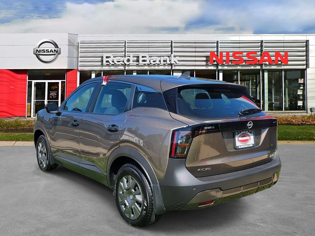 2025 Nissan Kicks S