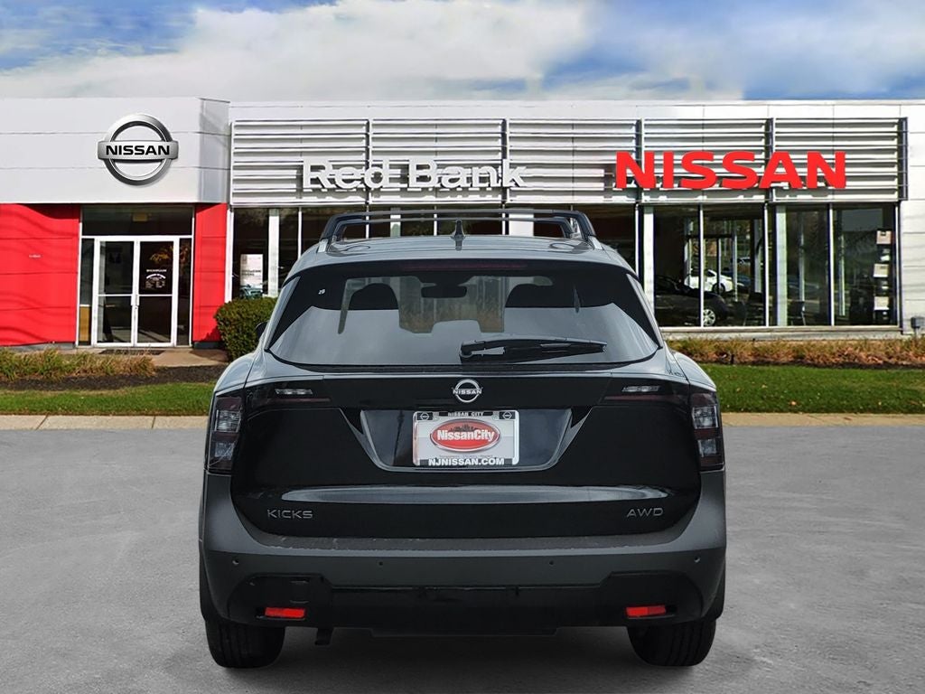 2026 Nissan Kicks SV