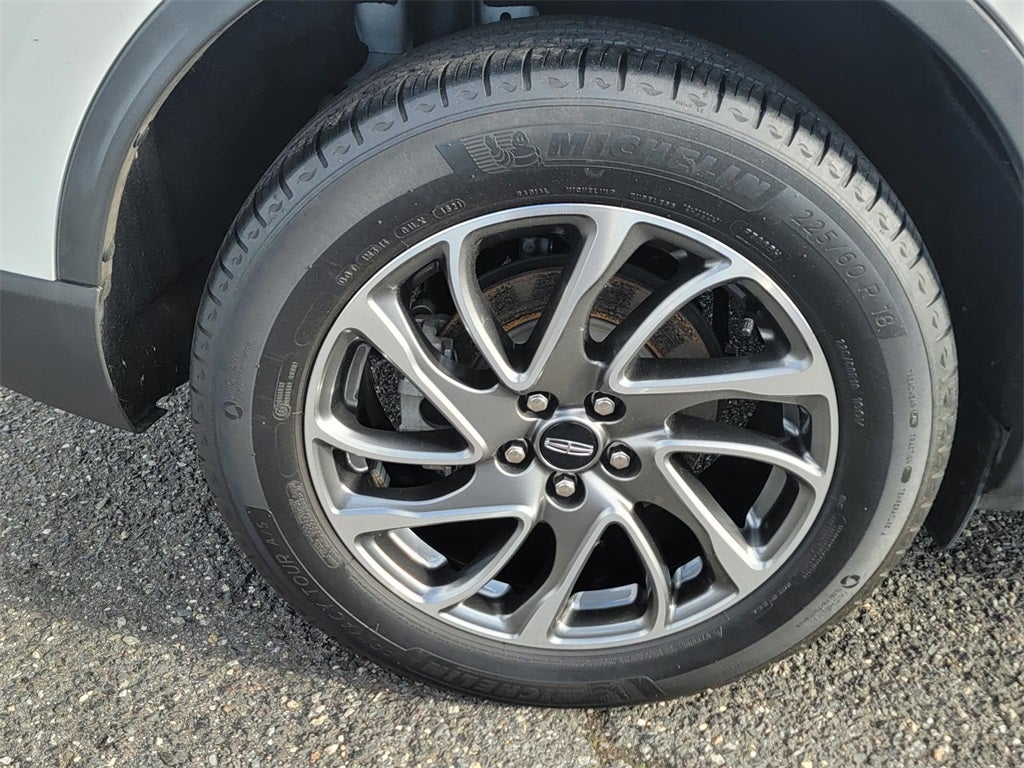 2022 Lincoln Corsair Standard