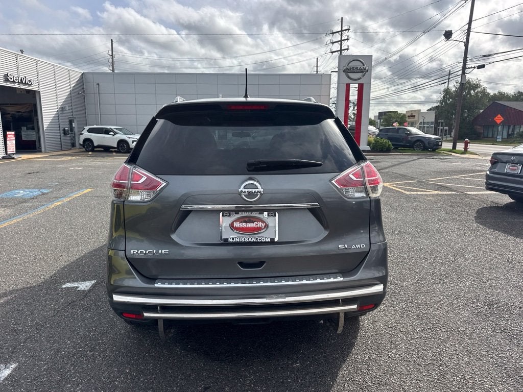 2015 Nissan Rogue SL
