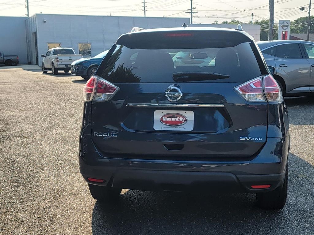 2016 Nissan Rogue SV