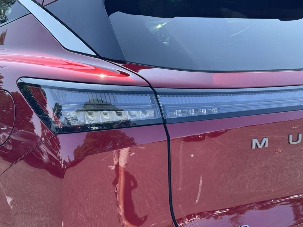 2025 Nissan Murano SL