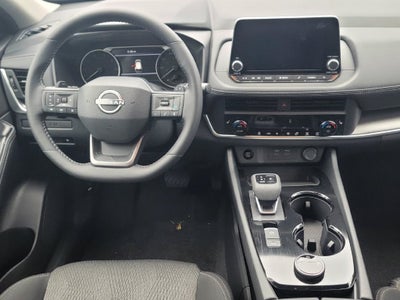 2027 Nissan Rogue SV