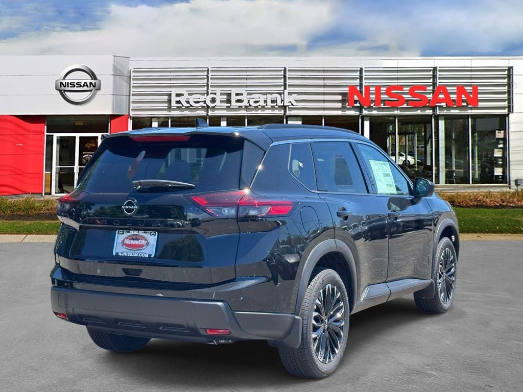 2026 Nissan Rogue Dark Armor