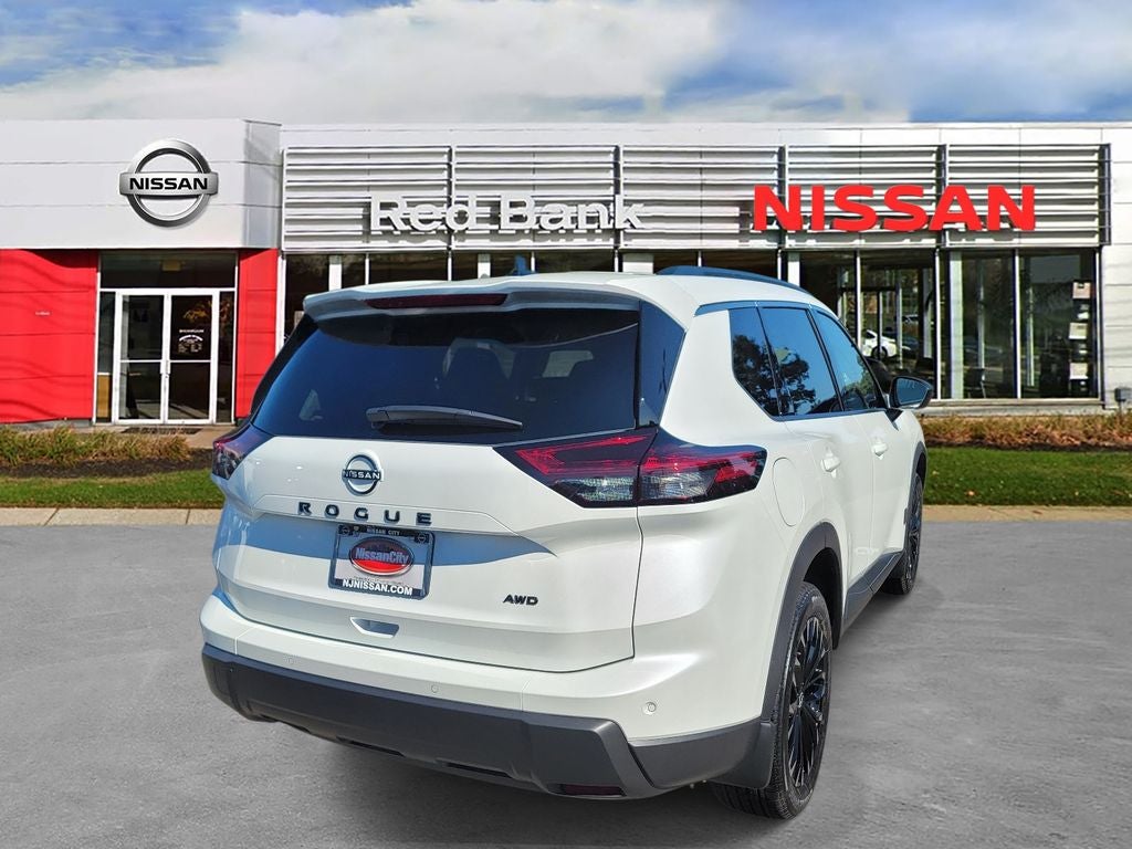 2026 Nissan Rogue Dark Armor
