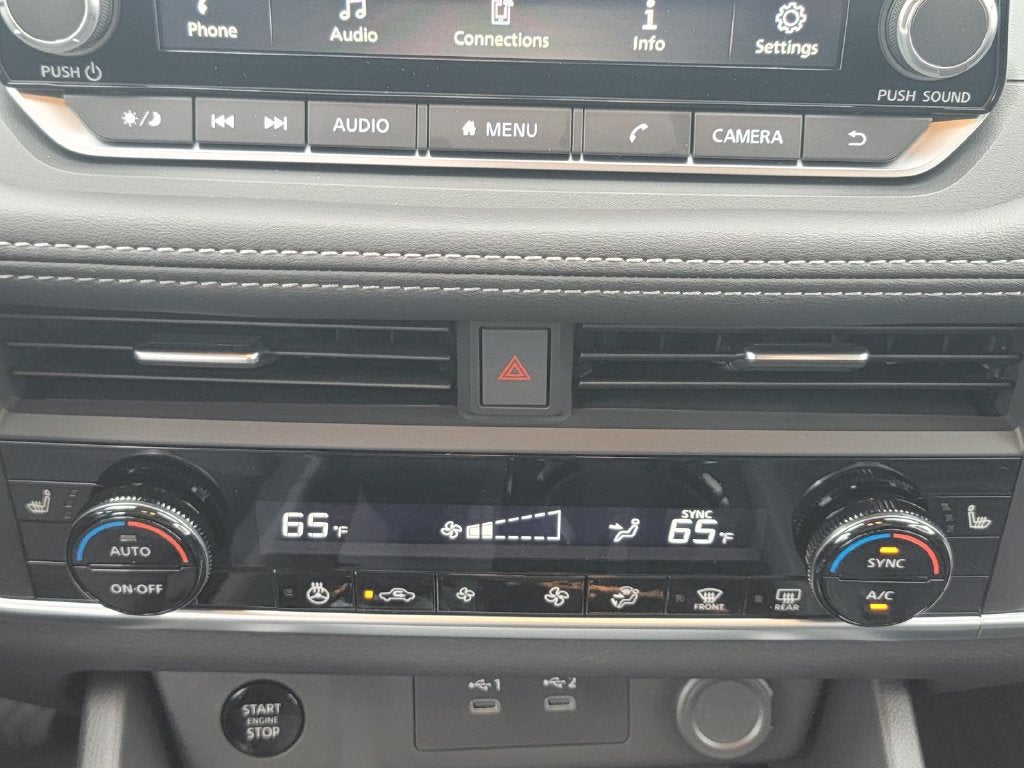 2026 Nissan Rogue SV