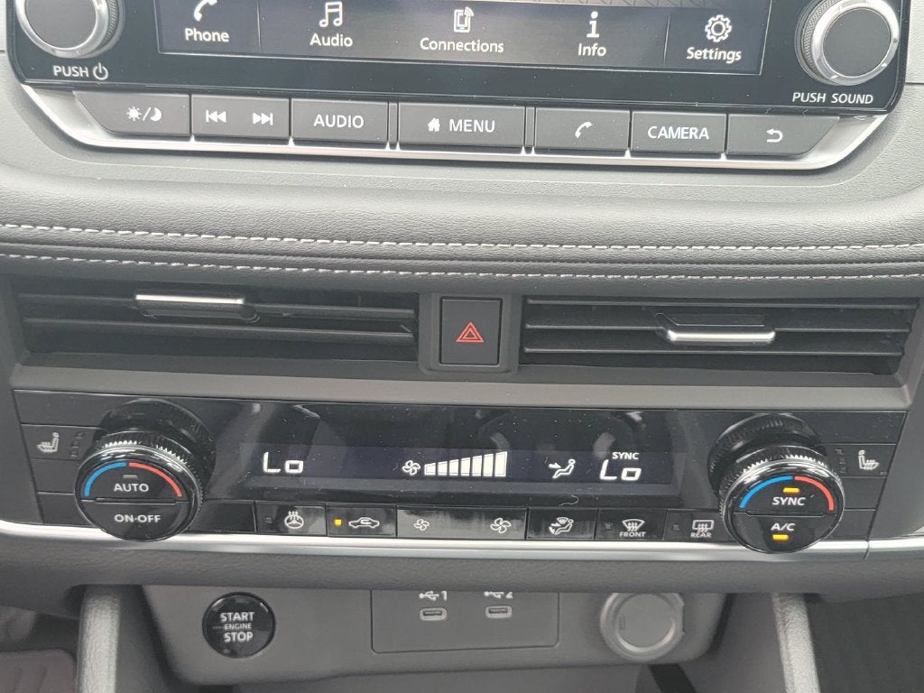 2027 Nissan Rogue SV