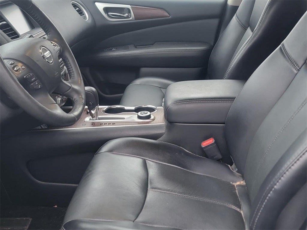 2020 Nissan Pathfinder Platinum