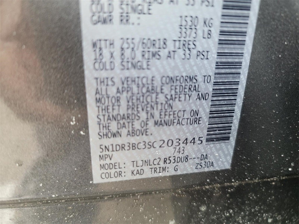 2025 Nissan Pathfinder SV