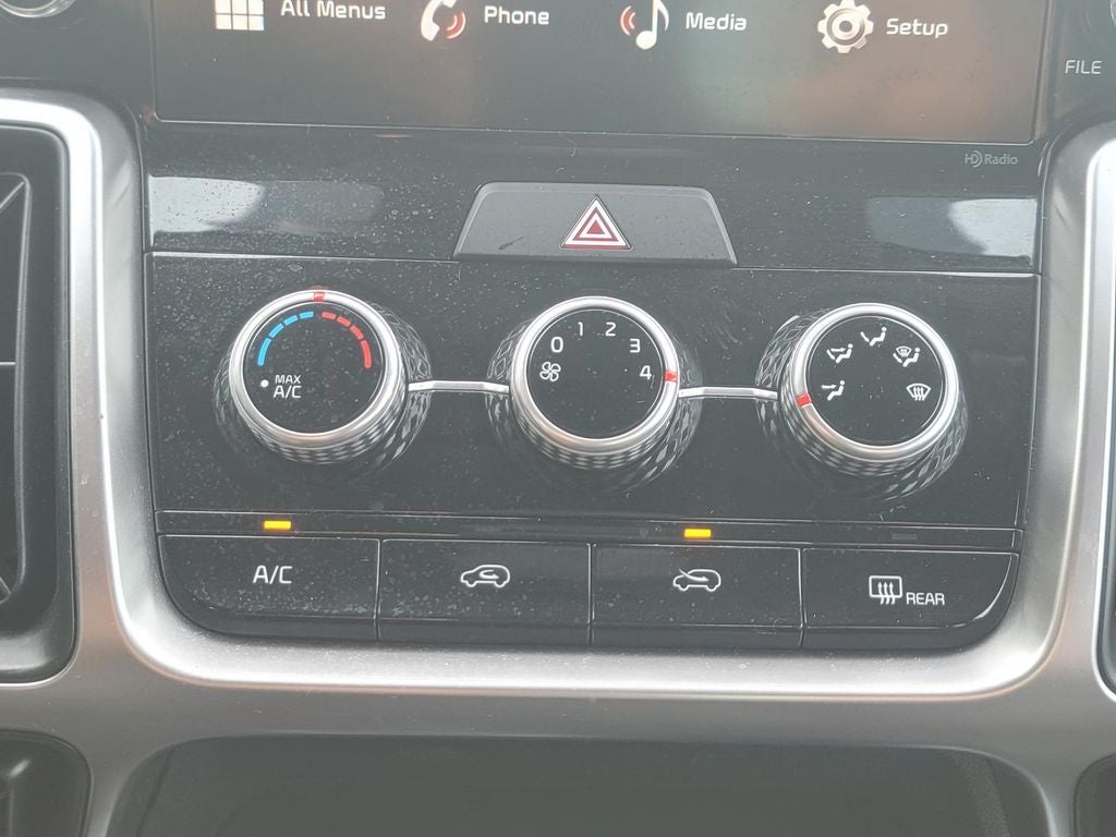 2023 Kia Sorento LX
