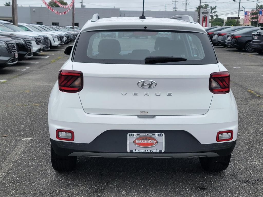 2025 Hyundai Venue SEL