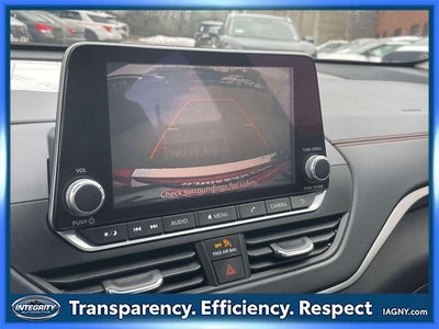 2022 Nissan Altima 2.5 SR