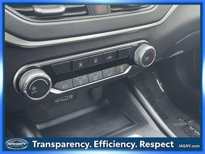 2022 Nissan Altima 2.5 SR