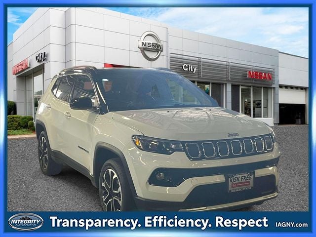 2022 Jeep Compass Limited 4X4's photo