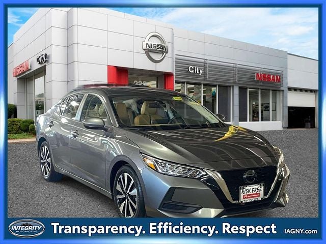 2023 Nissan Sentra SV CVT's photo