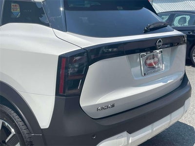 2025 Nissan Kicks SV
