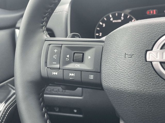 2027 Nissan Rogue SV