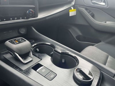 2027 Nissan Rogue SV
