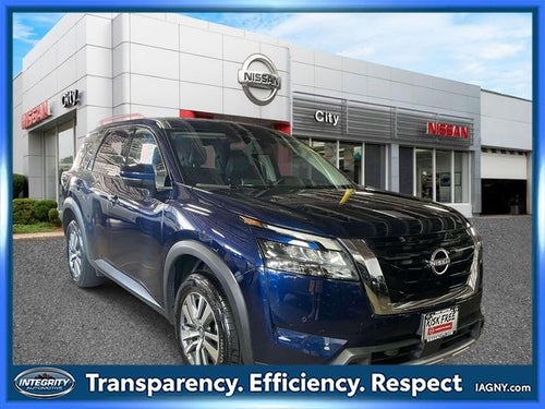 2025 Nissan Pathfinder SL