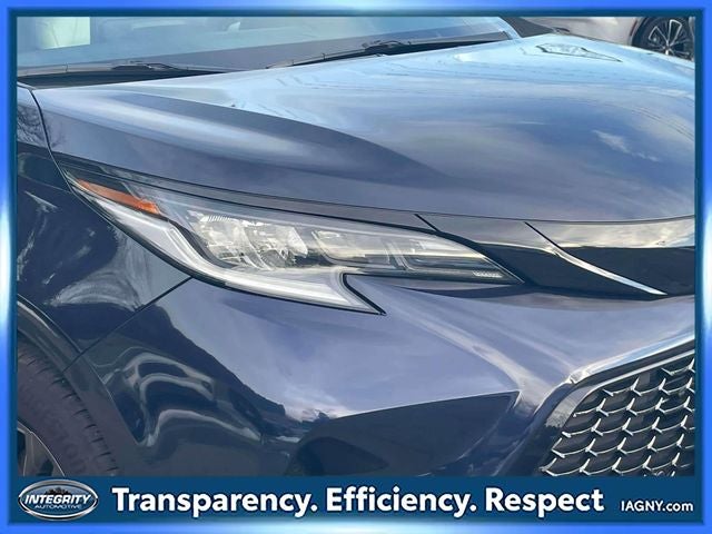 2025 Toyota Sienna XSE 7 Passenger