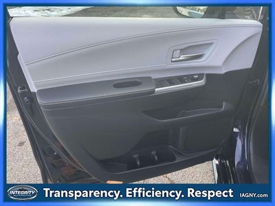 2025 Toyota Sienna XSE 7 Passenger