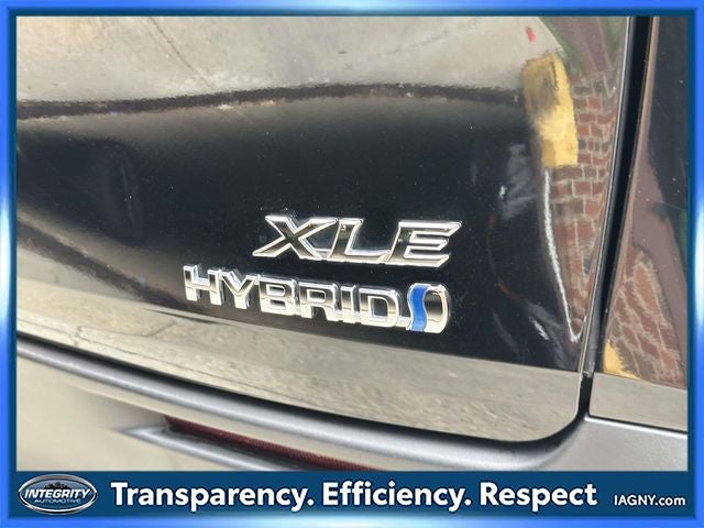 2024 Toyota Sienna XLE 8 Passenger