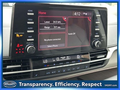 2024 Toyota Sienna XLE 8 Passenger