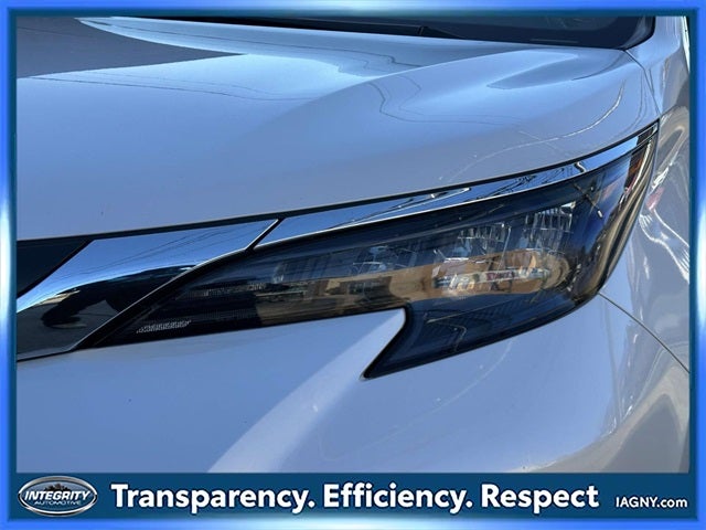 2024 Toyota Sienna XLE 8 Passenger