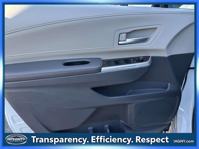 2024 Toyota Sienna XLE 8 Passenger