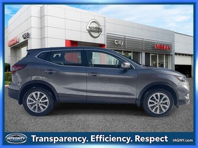 2022 Nissan Rogue Sport S