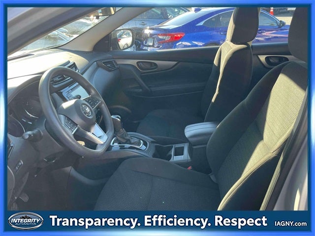 2022 Nissan Rogue Sport S