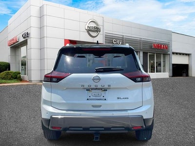 2024 Nissan Rogue SL