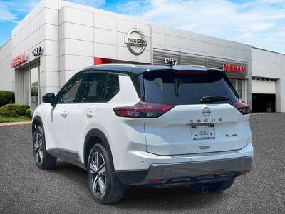 2024 Nissan Rogue SL