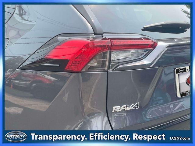 2023 Toyota RAV4 Hybrid SE
