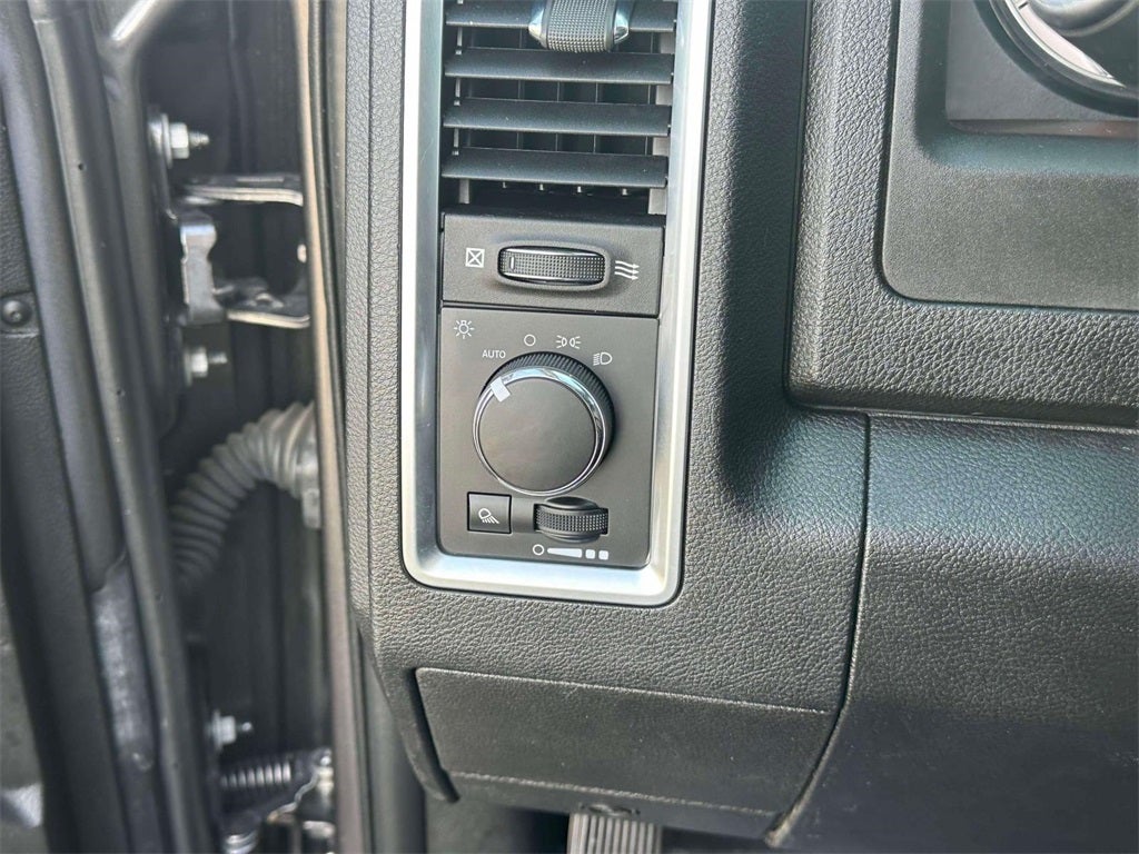 2021 RAM 1500 Classic SLT