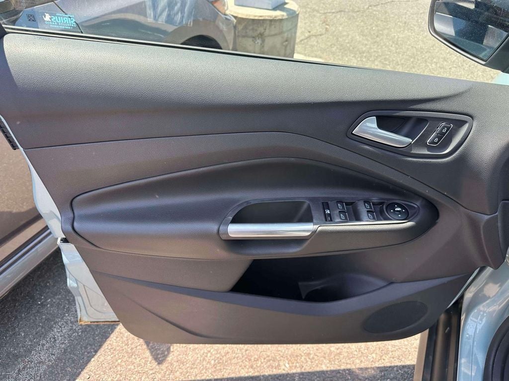 2013 Ford C-Max Hybrid SE