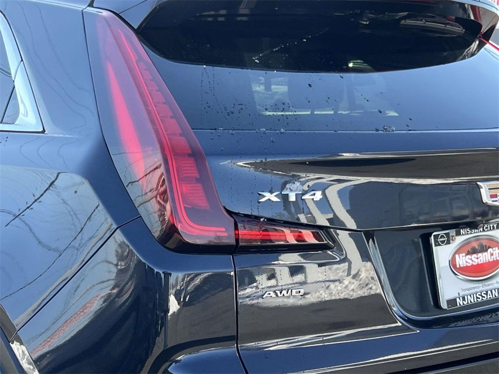 2023 Cadillac XT4 Luxury